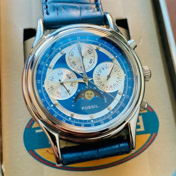 RARE 1995 CHRONOGRAPH MOON PHASE WATCH TG-4012B - www  display picture 1